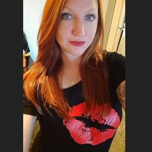 Meet your Posher, Kristina